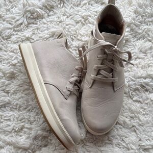 Olukai Wao Chukka Boots
